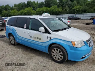 2015 Chrysler Town & Country Touring with VIN 2C4RC1BG7FR637030, listed as a Copart auction lot 64813694 with Not Provided miles and Clean Title. Bid and sale history available at carsss.com. Image 4.