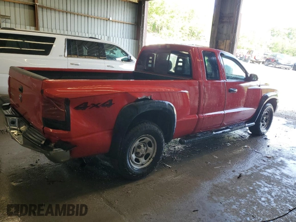2005 Dodge Dakota ST with VIN 1D7HW22K95S236742, listed as a Copart auction lot 54056535 with 90,638 mi miles and Salvage title. Bid and sale history available at DreamBid. Image 3.