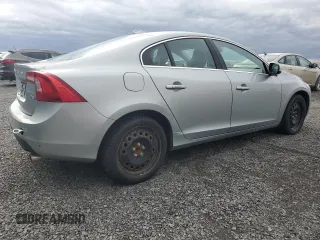 2013 Volvo S60 T5 Premier with VIN YV1612FS8D2184541, listed as a Copart auction lot 53500845 with 257,398 mi miles and Clean Title. Bid and sale history available at carsss.com. Image 3.