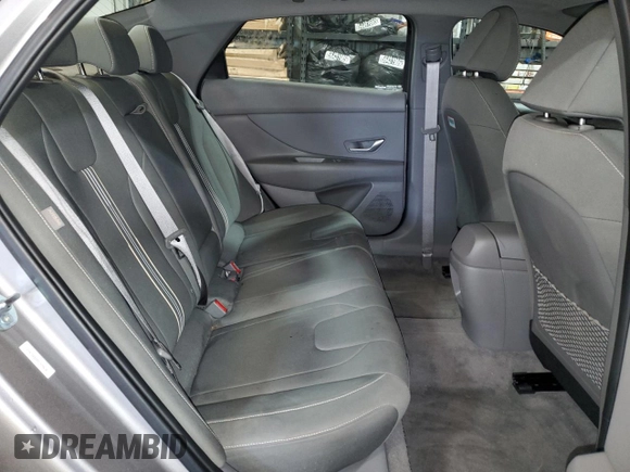 2025 Hyundai Elantra SEL Convenience z VIN KMHLS4DG9SU933618, wystawiony jako Copart lot #61218005 z przebiegiem 12 174 mil mil oraz Nie do naprawy • Non repairable. Historia ofert i sprzedaży dostępna na DreamBid. Obrazek 10.