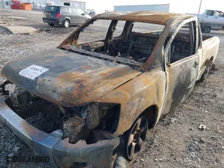 2004 Nissan Titan XE with VIN 1N6AA06A14N511210, listed as a IAAI auction lot 41504876 with 1 mi miles. Bid and sale history available at carsss.com. Image 6.