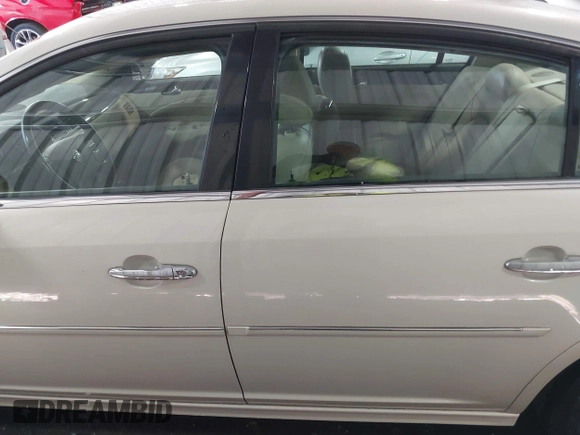 2011 Buick Lucerne CXL with VIN 1G4HC5EM4BU127554, listed as a IAAI auction lot 41879979 with 102,588 mi miles and . Bid and sale history available at DreamBid. Image 14.