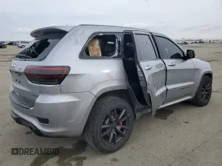2017 Jeep Grand Cherokee SRT with VIN 1C4RJFDJ8HC663059, listed as a Copart auction lot 45677045 with 88,914 mi miles and Salvage Title. Bid and sale history available at carsss.com. Image 3.