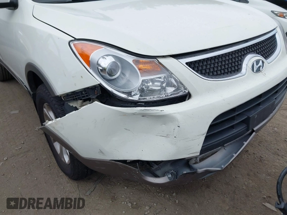 2011 Hyundai Veracruz GLS with VIN KM8NUDCC5BU154945, listed as a IAAI auction lot 42608801 with 132,296 mi miles and . Bid and sale history available at DreamBid. Image 6.
