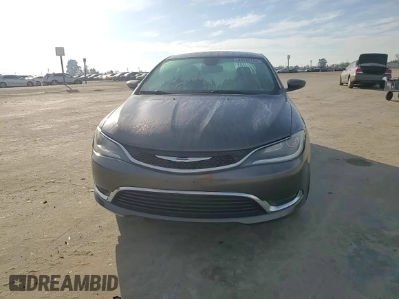 2015 Chrysler 200 Limited z VIN 1C3CCCAB0FN675000, wystawiony jako Copart lot #48125755 z przebiegiem 132 501 mil mil oraz Szkody całkowita. Historia ofert i sprzedaży dostępna na DreamBid. Obrazek 11.