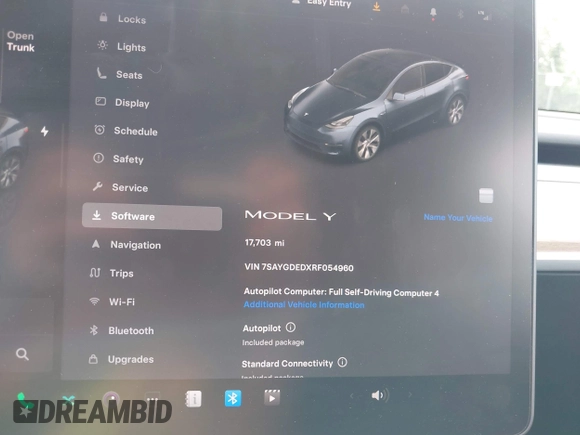 2024 Tesla Model Y с VIN 7SAYGDEDXRF054960, выставлен на аукционе IAAI как лот 42585098 с пробегом 17 703 миль миль и . История ставок и продаж доступна на DreamBid. Изображение 7.