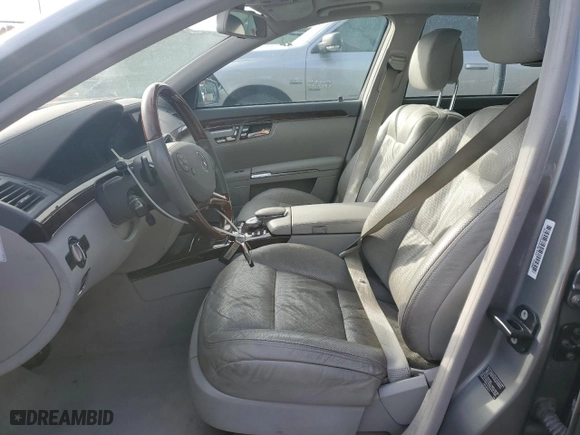 2013 Mercedes-Benz S-Class S 550 with VIN WDDNG7DB7DA511135, listed as a Copart auction lot 87851415 with 177,795 mi miles and Salvage Title. Bid and sale history available at carsss.com. Image 7.