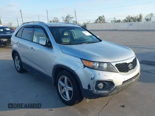 2012 Kia Sorento EX with VIN 5XYKU4A61CG248313, listed as a IAAI auction lot 41045751 with 164,192 mi miles. Bid and sale history available at carsss.com. Image 1.
