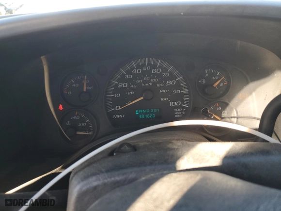 2004 Chevrolet Express Cargo Van with VIN 1GCFG15T341169346, listed as a Copart auction lot 48061605 with 391,620 mi miles and Clean Title. Bid and sale history available at carsss.com. Image 9.