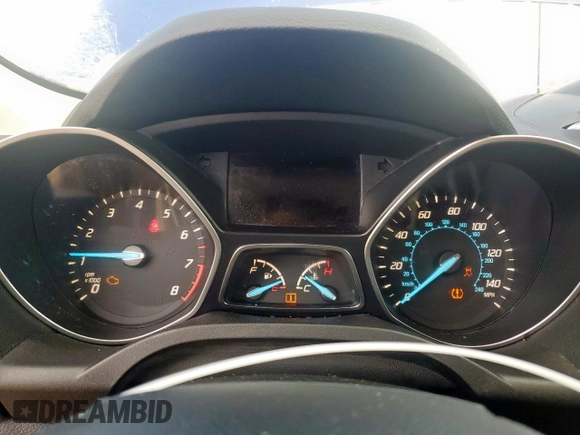 2015 Ford Escape SE z VIN 1FMCU0G96FUB88400, wystawiony jako Copart lot #61174495 z przebiegiem Nie podano mil oraz Czysty tytuł • Clean title. Historia ofert i sprzedaży dostępna na DreamBid. Obrazek 9.
