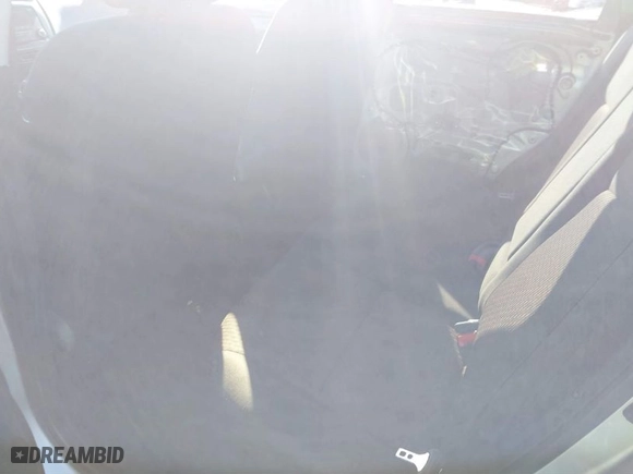 2017 Mitsubishi Outlander Sport ES 2.0 with VIN JA4AR3AU1HZ000894, listed as a IAAI auction lot 40390110 with 91,337 mi miles. Bid and sale history available at carsss.com. Image 8.