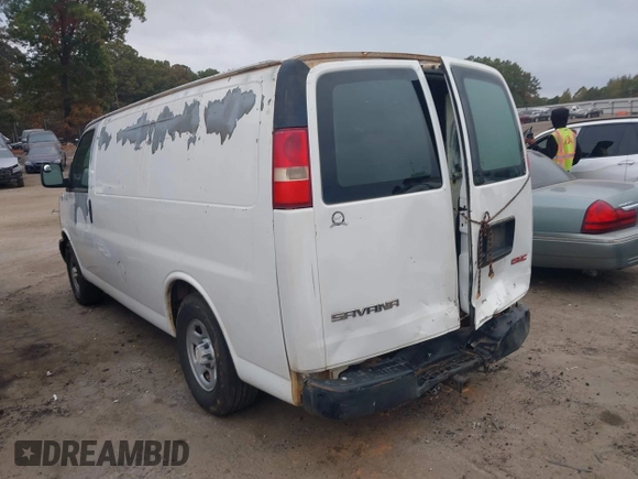 2007 Chevrolet City Express Cargo z VIN 1GCFG15ZX71236419, wystawiony jako IAAI lot #40734333 z przebiegiem 234 948 mil mil oraz . Historia ofert i sprzedaży dostępna na DreamBid. Obrazek 3.