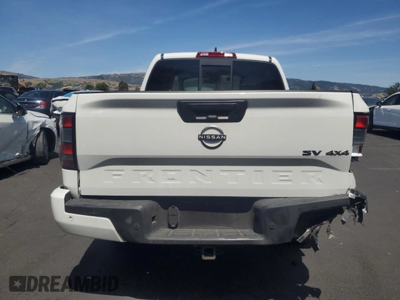 2022 Nissan Frontier Pro-4X with VIN 1N6ED1EKXNN674402, listed as a Copart auction lot 57417245 with 13,986 mi miles and Salvage title. Bid and sale history available at DreamBid. Image 6.