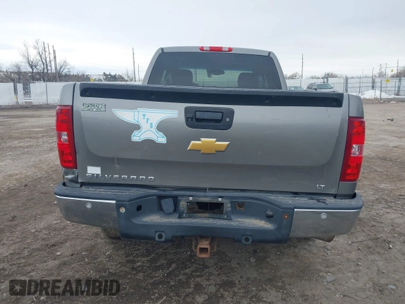 2013 Chevrolet Silverado 1500 LT with VIN 1GCRKSE73DZ268481, listed as a IAAI auction lot 41461642 with 280,718 mi miles and . Bid and sale history available at DreamBid. Image 16.