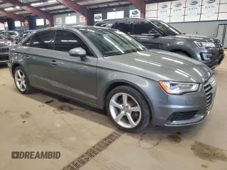 2015 Audi S3 Premium Plus z VIN WAUBFGFF7F1010052, wystawiony jako Copart lot #56488185 z przebiegiem 96 417 mil mil oraz Czysty tytuł • Clean title. Historia ofert i sprzedaży dostępna na DreamBid. Obrazek 4.