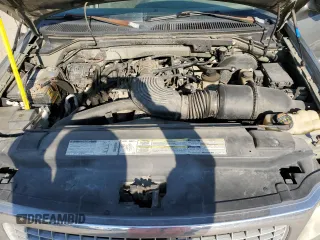 1999 Ford Expedition XLT z VIN 1FMPU18L5XLB14460, wystawiony jako Copart lot #50680605 z przebiegiem Nie podano mil oraz Szkoda całkowita • Salvage title. Historia ofert i sprzedaży dostępna na DreamBid. Obrazek 13.