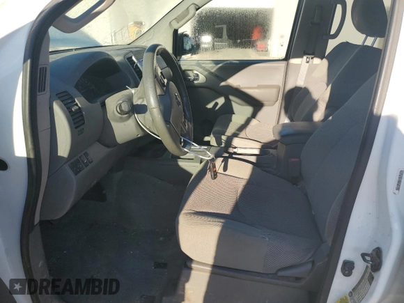 2013 Nissan Frontier SV z VIN 1N6AD0EV6DN723080, wystawiony jako Copart lot #48913575 z przebiegiem 159 616 mil mil oraz Szkoda całkowita • Salvage title. Historia ofert i sprzedaży dostępna na DreamBid. Obrazek 7.