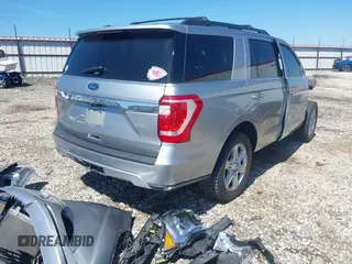 2021 Ford Expedition XLT z VIN 1FMJU1HT9MEA33614, wystawiony jako IAAI lot #42057547 z przebiegiem 72 168 mil mil oraz . Historia ofert i sprzedaży dostępna na DreamBid. Obrazek 4.