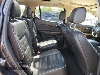 2017 GMC Acadia Denali z VIN 1GKKNXLS5HZ213876, wystawiony jako Copart lot #56966785 z przebiegiem 59 562 mil mil oraz Czysty tytuł • Clean title. Historia ofert i sprzedaży dostępna na DreamBid. Obrazek 11.