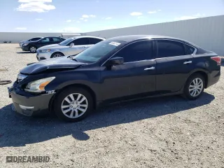 2015 Nissan Altima 2.5 S with VIN 1N4AL3AP8FN917407, listed as a Copart auction lot 50152174 with 178,116 mi miles and Salvage Title. Bid and sale history available at carsss.com. Image 1.