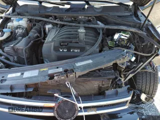 2013 Volkswagen Touareg Lux with VIN WVGEF9BP0DD001565, listed as a Copart auction lot 63070845 with 123,788 mi miles and Salvage title. Bid and sale history available at DreamBid. Image 12.