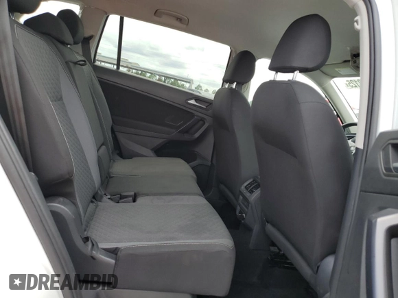 2021 Volkswagen Tiguan S with VIN 3VV1B7AX8MM051382, listed as a Copart auction lot 63998125 with 110,575 mi miles and Clean title. Bid and sale history available at DreamBid. Image 11.