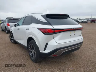 2023 Lexus RX 350 z VIN 2T2BAMBA1PC019509, wystawiony jako IAAI lot #42086133 z przebiegiem 37 861 mil mil oraz . Historia ofert i sprzedaży dostępna na DreamBid. Obrazek 3.