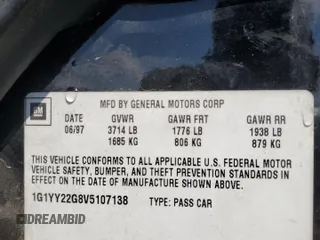 1997 Chevrolet Corvette with VIN 1G1YY22G8V5107138, listed as a Copart auction lot 70486084 with 231,965 mi miles and Salvage Title. Bid and sale history available at carsss.com. Image 13.