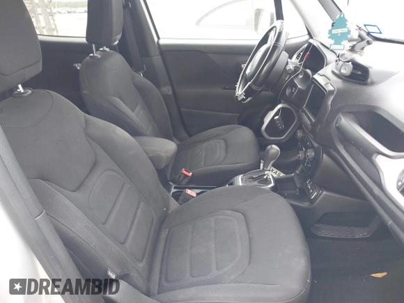2018 Jeep Renegade Latitude z VIN ZACCJABB6JPH21210, wystawiony jako IAAI lot #42415422 z przebiegiem 79 640 mil mil oraz . Historia ofert i sprzedaży dostępna na DreamBid. Obrazek 5.