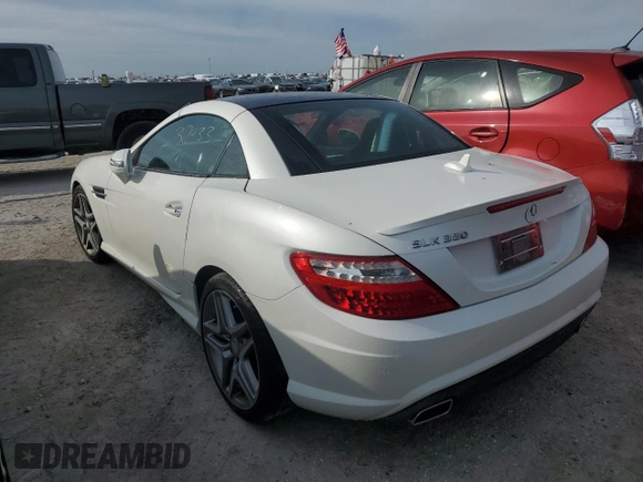 2015 Mercedes-Benz SLK-Class SLK 350 with VIN WDDPK5HAXFF103800, listed as a Copart auction lot 77786054 with 32,433 mi miles and Non Repairable. Bid and sale history available at carsss.com. Image 2.