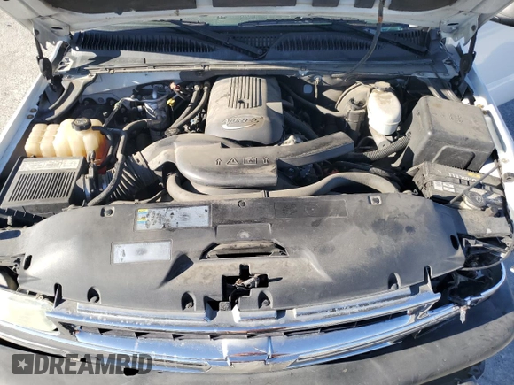 2003 Chevrolet Suburban LS with VIN 1GNEC16T73J263581, listed as a Copart auction lot 80324514 with 241,672 mi miles and Salvage Title. Bid and sale history available at carsss.com. Image 12.