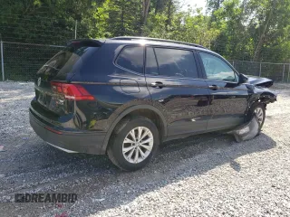 2018 Volkswagen Tiguan S with VIN 3VV0B7AX5JM033302, listed as a Copart auction lot 61534745 with 111,230 mi miles and Salvage title. Bid and sale history available at DreamBid. Image 3.