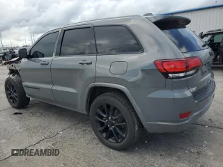 2020 Jeep Grand Cherokee Laredo E with VIN 1C4RJEAG5LC392215, listed as a Copart auction lot 55935375 with 139,724 mi miles and Salvage title. Bid and sale history available at DreamBid. Image 2.