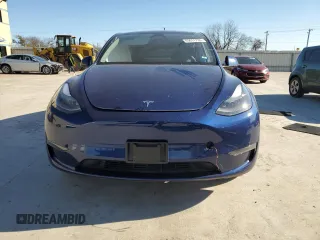 2024 Tesla Model Y with VIN 7SAYGDED8RF132720, listed as a Copart auction lot 45631755 with Not Provided miles and Salvage Title. Bid and sale history available at DreamBid. Image 5.