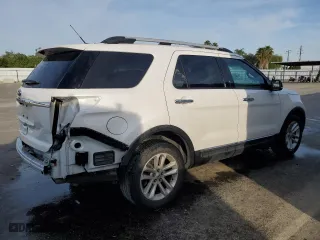 2014 Ford Explorer XLT with VIN 1FM5K7D82EGB10549, listed as a Copart auction lot 48512205 with 134,551 mi miles and Salvage Title. Bid and sale history available at carsss.com. Image 3.