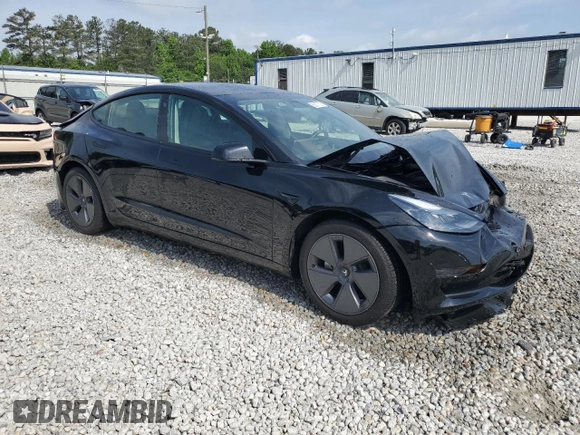 2023 Tesla Model 3 z VIN 5YJ3E1EA4PF559424, wystawiony jako Copart lot #55277575 z przebiegiem 59 886 mil mil oraz Szkoda całkowita • Salvage title. Historia ofert i sprzedaży dostępna na DreamBid. Obrazek 4.