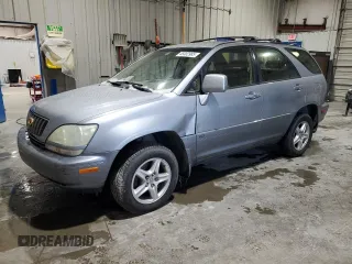 2003 Lexus RX 300 with VIN JTJHF10U630299750, listed as a Copart auction lot 45002985 with 211,680 mi miles and Clean Title. Bid and sale history available at carsss.com. Image 1.
