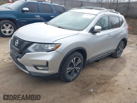 2017 Nissan Rogue SL with VIN 5N1AT2MV8HC770837, listed as a IAAI auction lot 41854052 with 71,537 mi miles. Bid and sale history available at carsss.com. Image 18.