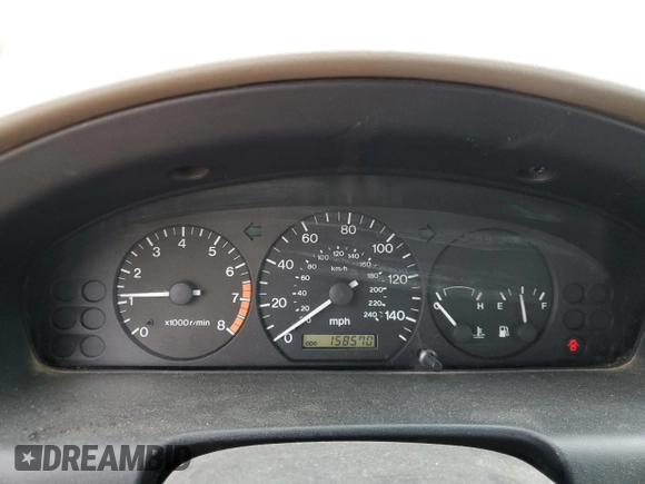 1998 Mazda 626 DX z VIN 1YVGF22CXW5775511, wystawiony jako Copart lot #78748784 z przebiegiem 158 570 mil mil oraz Szkoda całkowita • Salvage title. Historia ofert i sprzedaży dostępna na DreamBid. Obrazek 9.