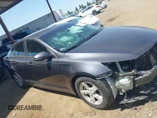 2015 Kia Optima LX z VIN KNAGM4A72F5621710, wystawiony jako IAAI lot #42171130 z przebiegiem 131 924 mil mil oraz . Historia ofert i sprzedaży dostępna na DreamBid. Obrazek 14.