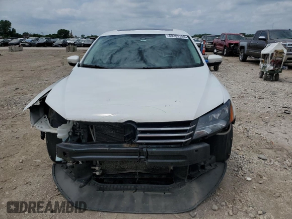 2013 Volkswagen Passat SE z VIN 1VWBH7A36DC086841, wystawiony jako Copart lot #60202355 z przebiegiem 147 359 mil mil oraz Szkoda całkowita • Salvage title. Historia ofert i sprzedaży dostępna na DreamBid. Obrazek 5.