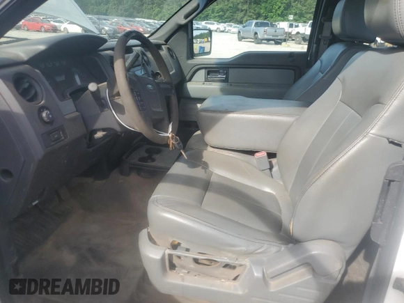 2013 Ford F-150 XL с VIN 1FTFX1CF5DFA62346, выставлен на аукционе Copart как лот 54912125 с пробегом 122 482 миль миль и Списание • Salvage title. История ставок и продаж доступна на DreamBid. Изображение 7.
