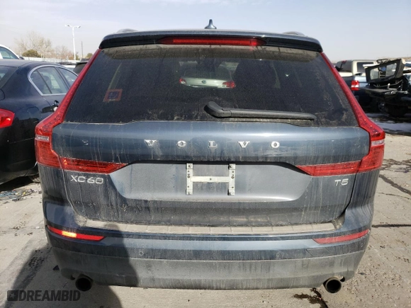 2021 Volvo XC60 Momentum with VIN YV4102DK8M1827706, listed as a Copart auction lot 88576765 with 6,008 mi miles and Salvage Title. Bid and sale history available at carsss.com. Image 6.