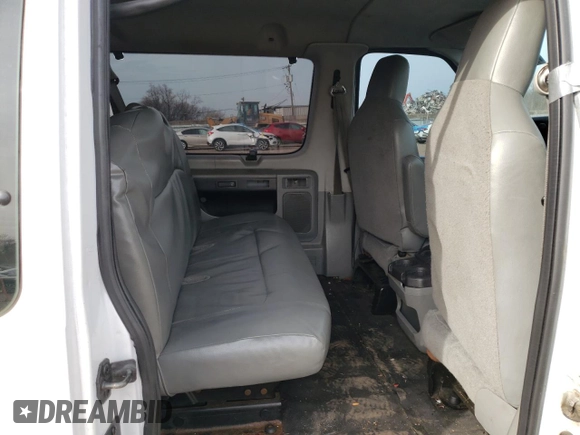 2011 Ford Econoline Passenger XL z VIN 1FBSS3BL7BDB29252, wystawiony jako Copart lot #58004584 z przebiegiem Nie podano mil oraz Czysty tytuł • Clean title. Historia ofert i sprzedaży dostępna na DreamBid. Obrazek 11.
