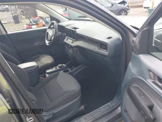 2023 Ford Maverick XL with VIN 3FTTW8F92PRA26951, listed as a IAAI auction lot 42024760 with 23,083 mi miles and . Bid and sale history available at DreamBid. Image 5.