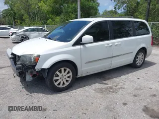 2016 Chrysler Town & Country Touring with VIN 2C4RC1BG5GR268623, listed as a IAAI auction lot 41966933 with 172,235 mi miles. Bid and sale history available at carsss.com. Image 17.