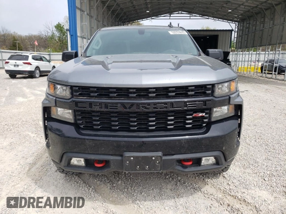 2021 Chevrolet Silverado 1500 Custom Trail Boss with VIN 3GCPYCEF8MG347180, listed as a Copart auction lot 52203695 with 32,187 mi miles and Salvage Title. Bid and sale history available at DreamBid. Image 5.