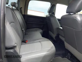 2017 Ram 2500 Tradesman z VIN 3C6UR4CJ1HG748189, wystawiony jako IAAI lot #42077420 z przebiegiem 175 256 mil mil oraz . Historia ofert i sprzedaży dostępna na DreamBid. Obrazek 8.