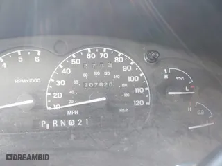 1998 Mercury Mountaineer with VIN 4M2ZU55P4WUJ27313, listed as a IAAI auction lot 41824204 with 207,626 mi miles. Bid and sale history available at carsss.com. Image 7.