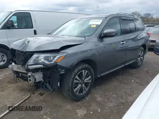 2018 Nissan Pathfinder S z VIN 5N1DR2MM3JC661596, wystawiony jako IAAI lot #41829093 z przebiegiem 115 446 mil mil oraz . Historia ofert i sprzedaży dostępna na DreamBid. Obrazek 18.